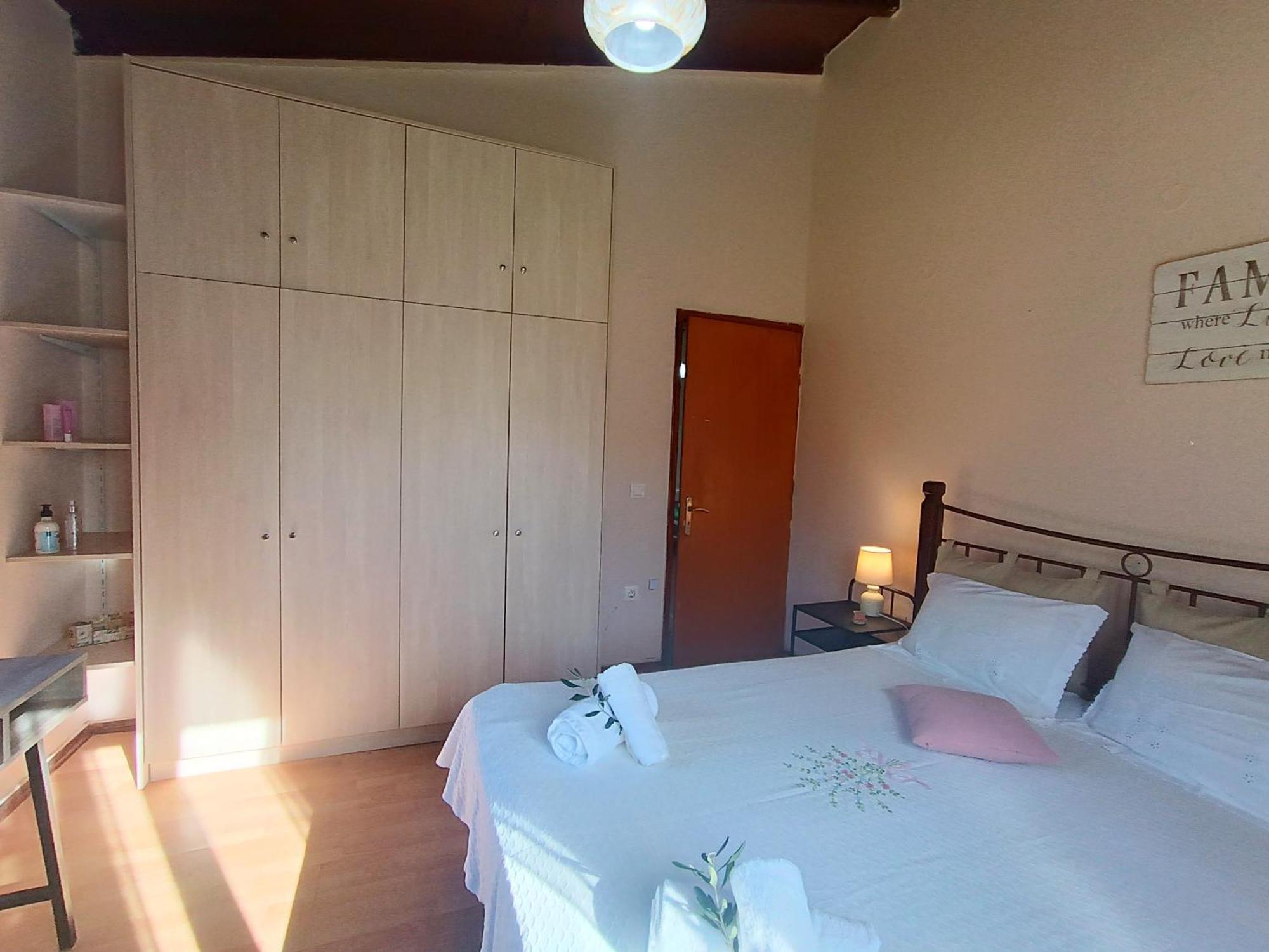 Elia House Villa Peritheia ภายนอก รูปภาพ